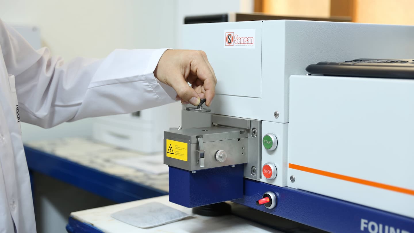 Metalurji laboratuvarı